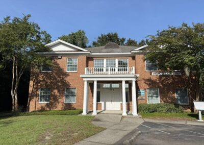 1002 Anna Knapp Blvd, Suite 103